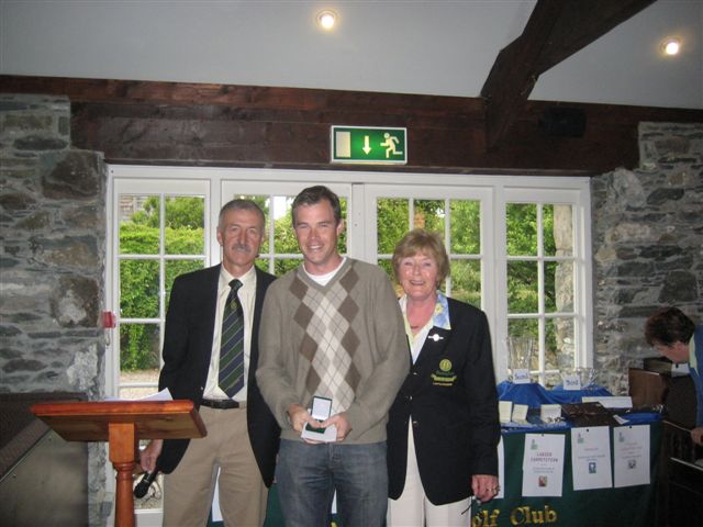 Niall Thompson winner June Medal